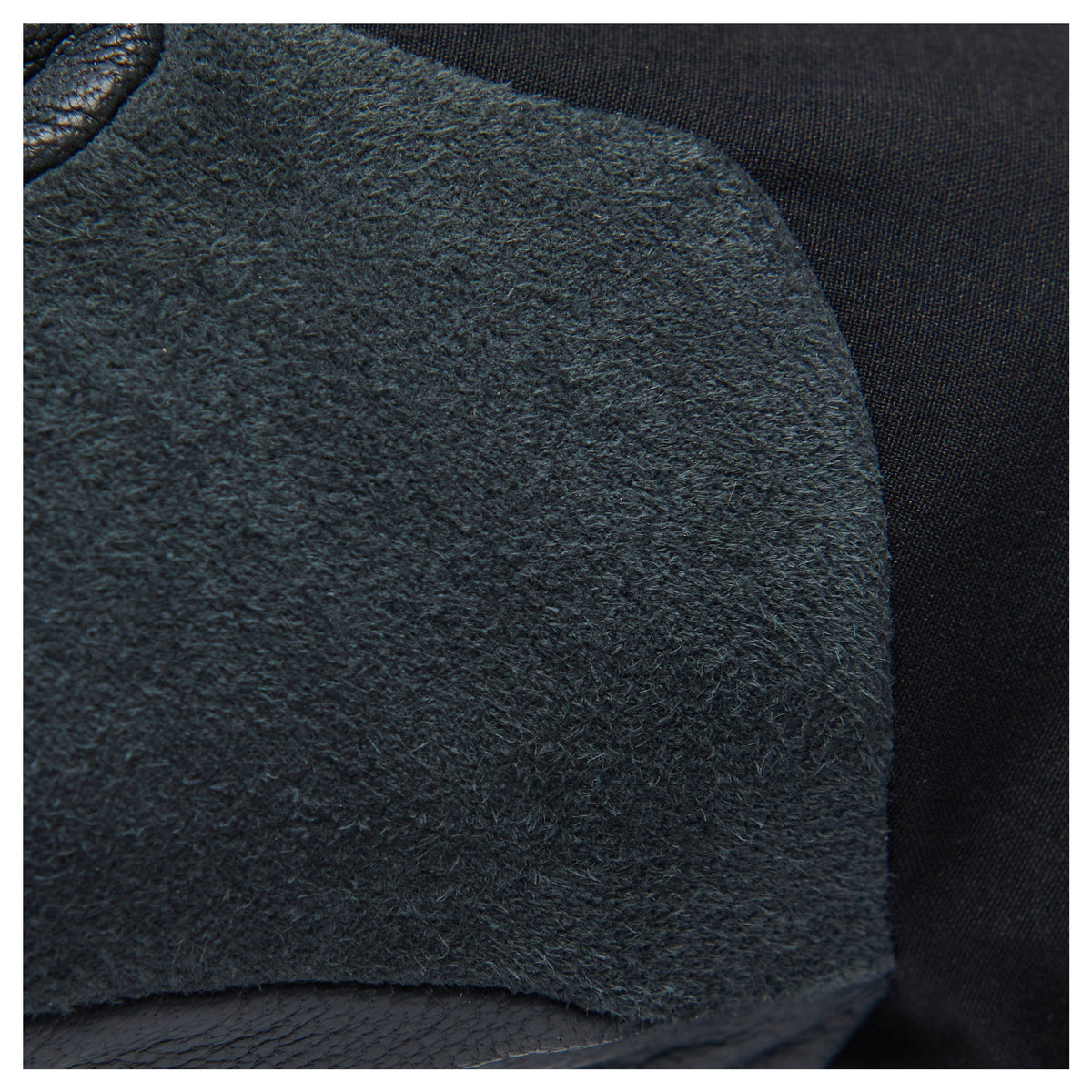 Punisher Gloves | Black Diamond Signature