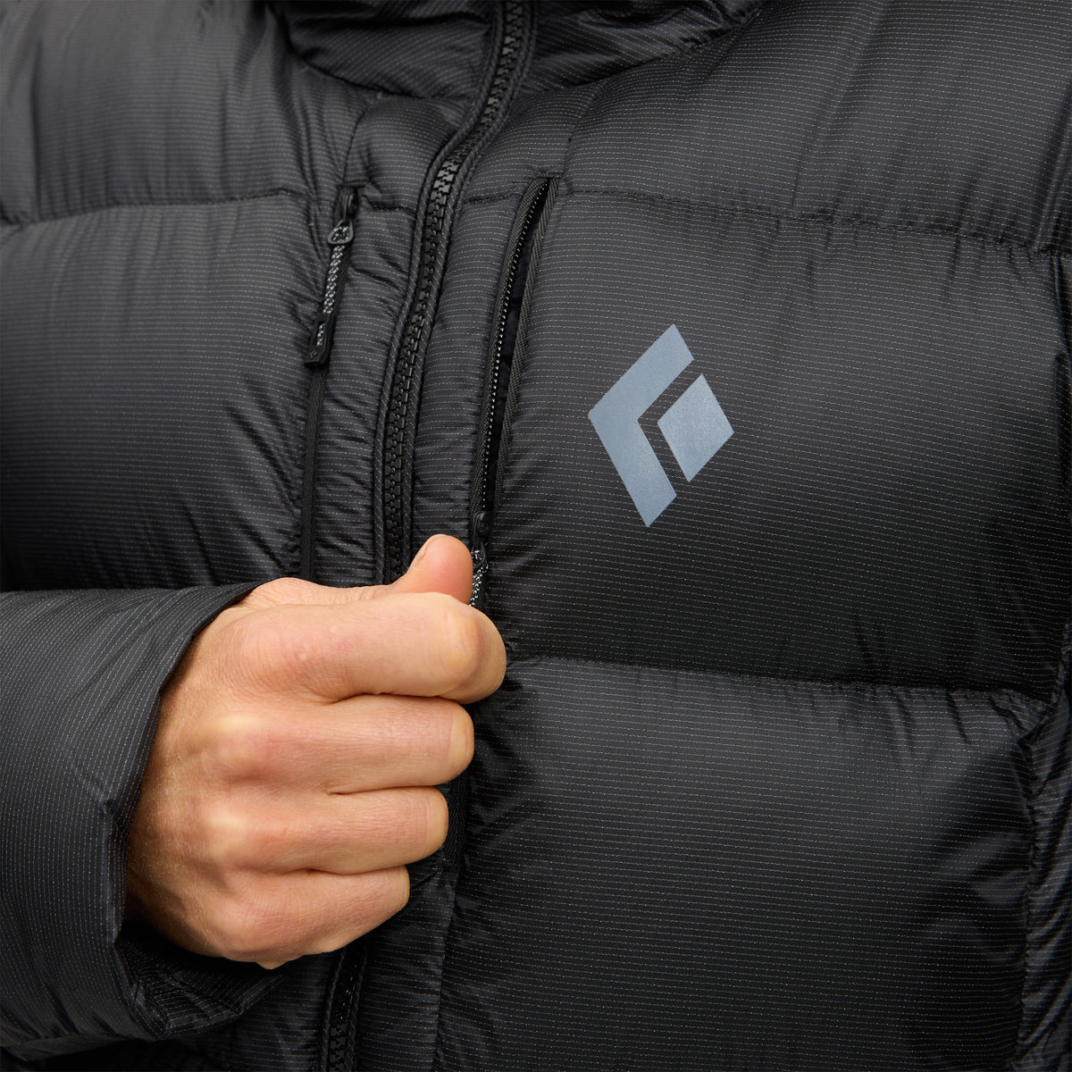 Women's Mission Down 4000 M Parka | Black Diamond Recommended
