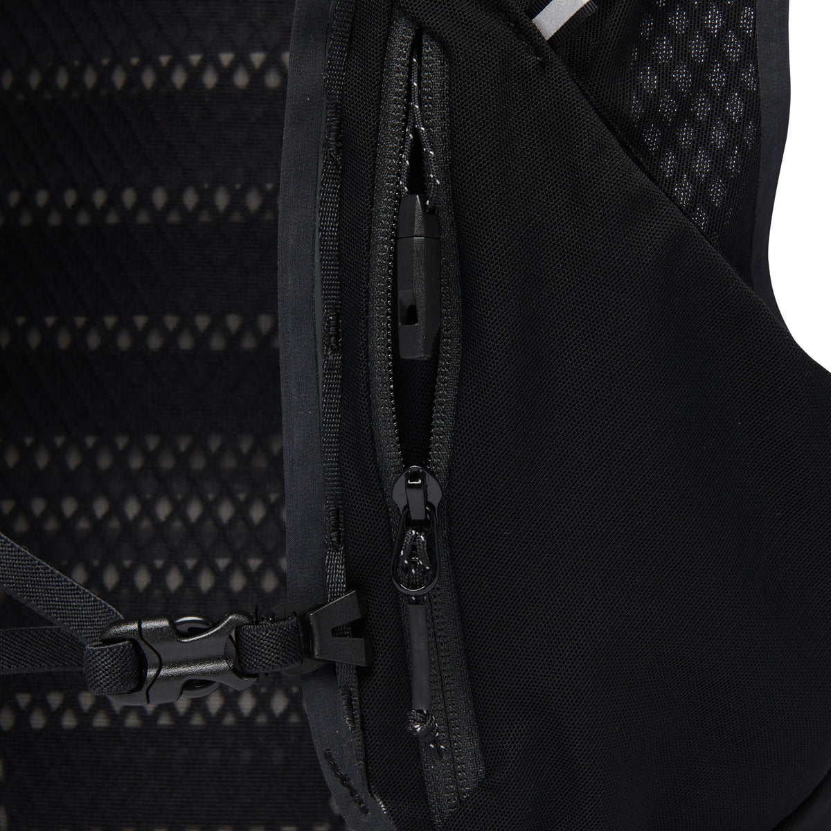 Distance 15 Backpack - Past Season | Black Diamond Signature