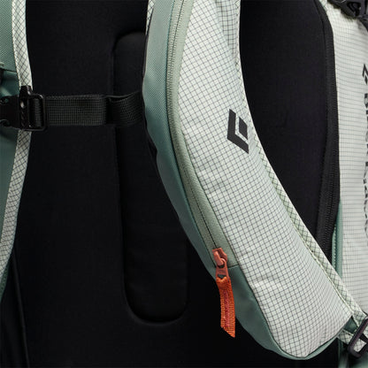 Dawn Patrol 25 Backpack | Black Diamond Essential