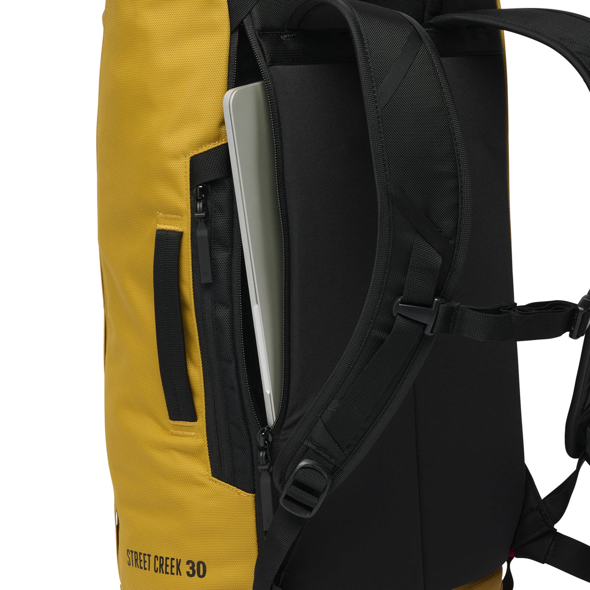 Street Creek 30 RT Backpack | Black Diamond Essential