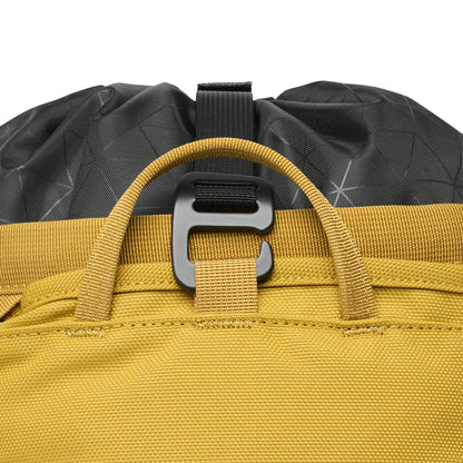 Street Creek 24 Backpack - Past Season | Black Diamond Everyday