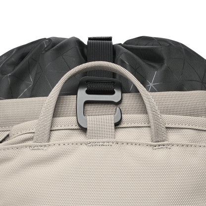 Street Creek 24 Backpack - Past Season | Black Diamond Everyday